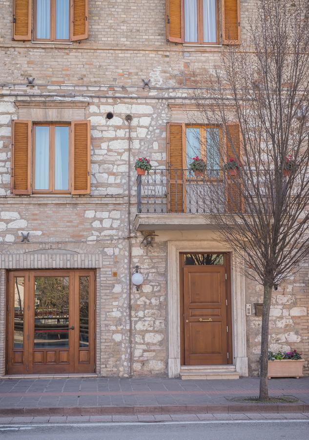 Locanda Il Giullare Pellegrino Santa Maria Degli Angeli  Exterior photo